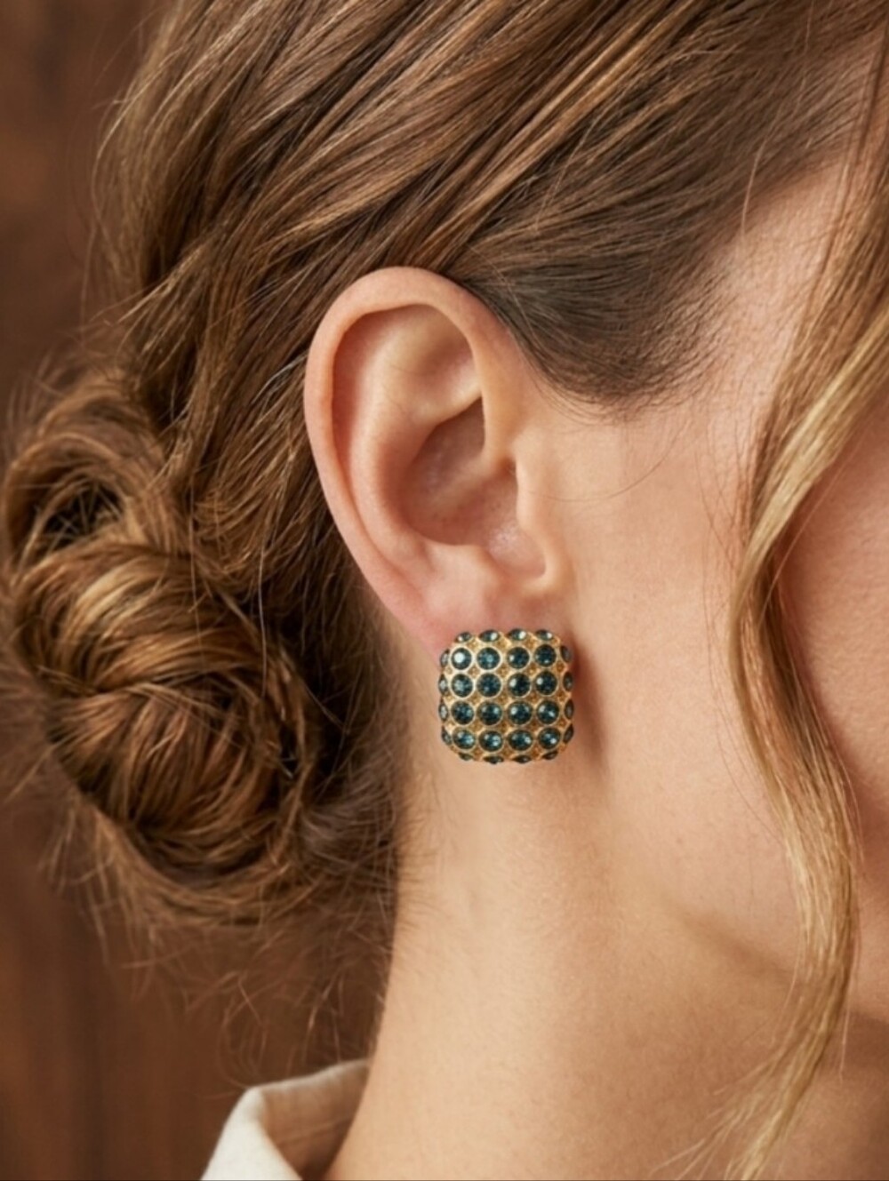 Joan Rivers Gold-Tone Clip On Earrings Blue Crystals Party Evening Classy